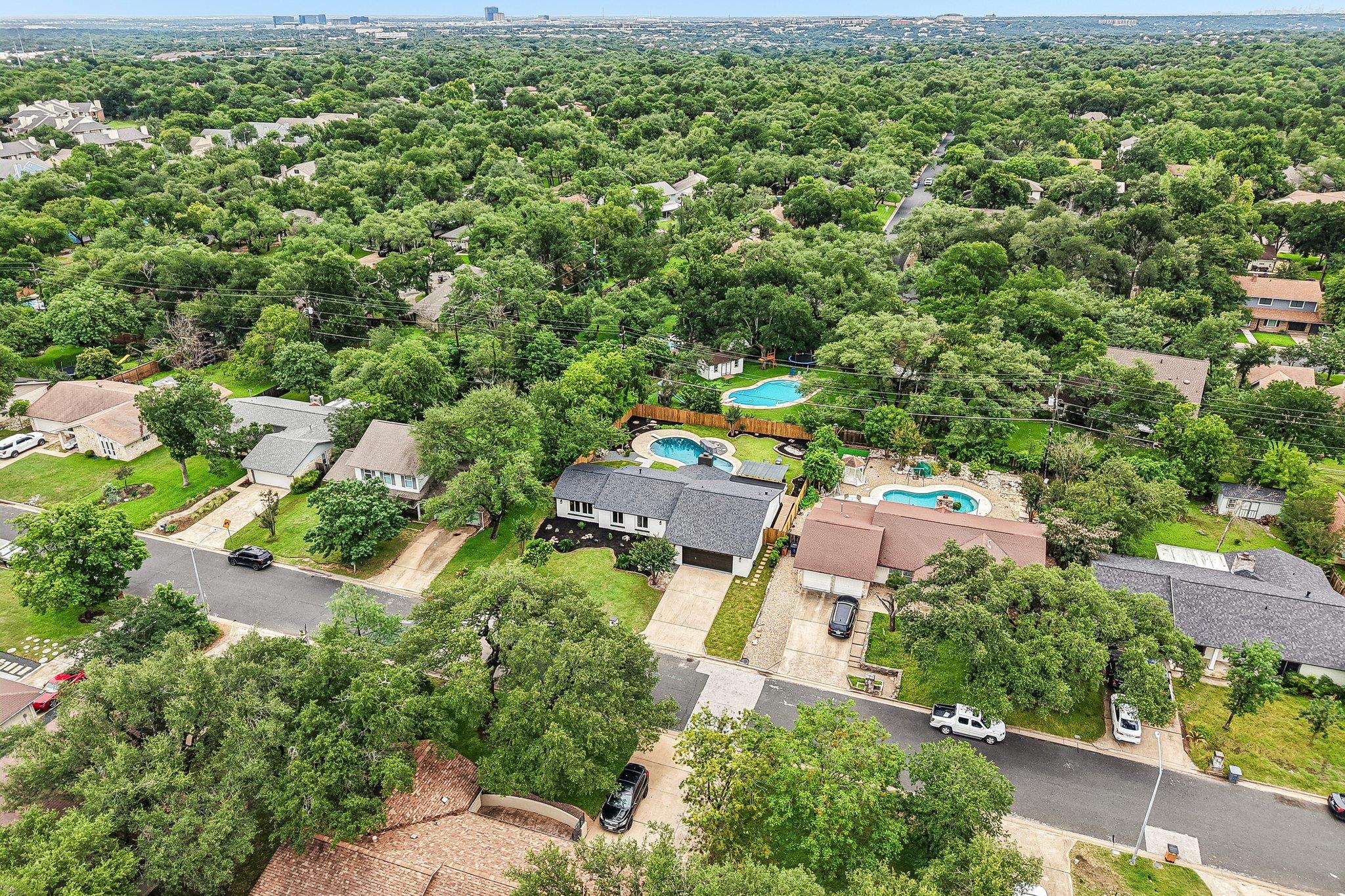 11809 Charing Cross Rd, Austin, TX 78759