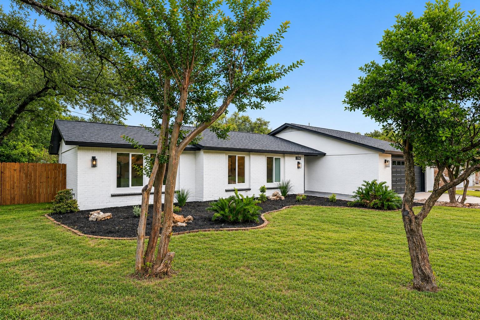 11809 Charing Cross Rd, Austin, TX 78759