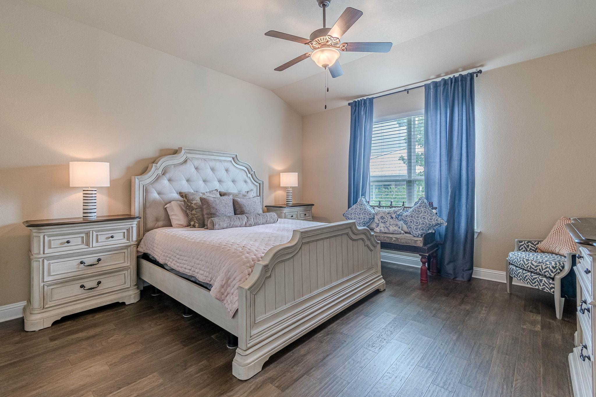 115 Laughing Pear Cv, San Marcos, TX 78666