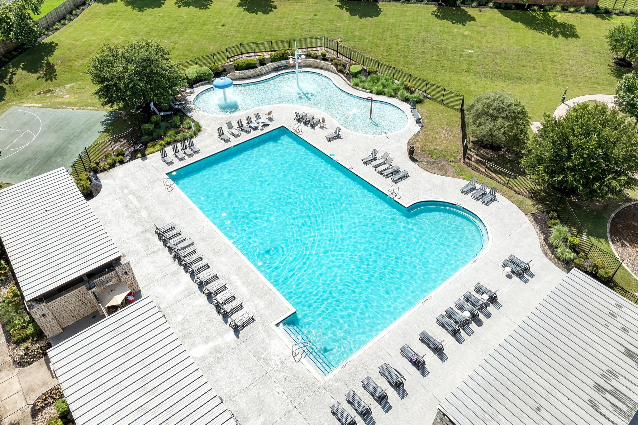 345 Andesite Trl, Liberty Hill, TX 78642