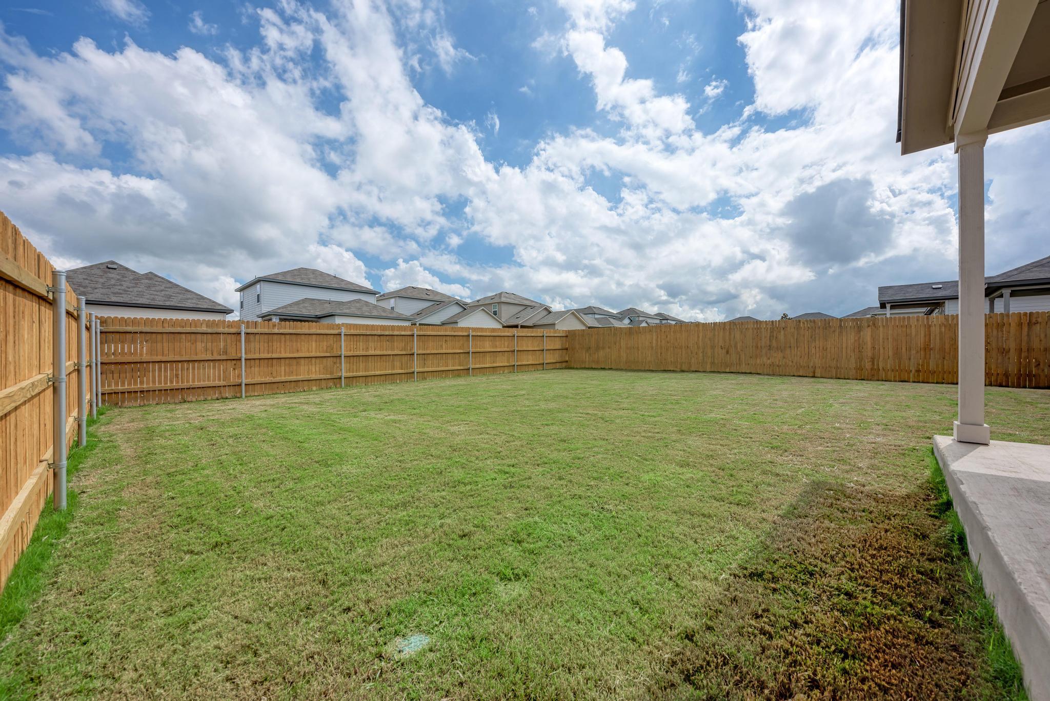 345 Andesite Trl, Liberty Hill, TX 78642