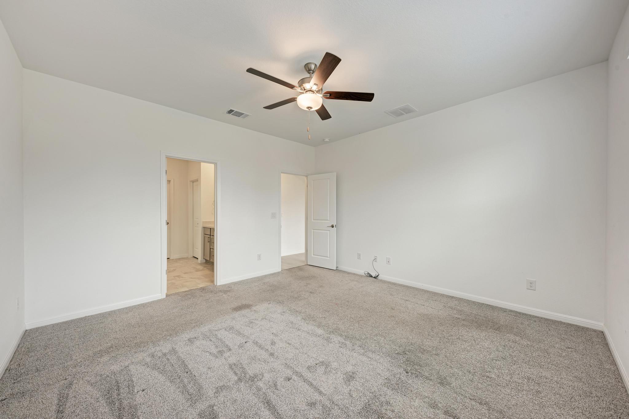 345 Andesite Trl, Liberty Hill, TX 78642