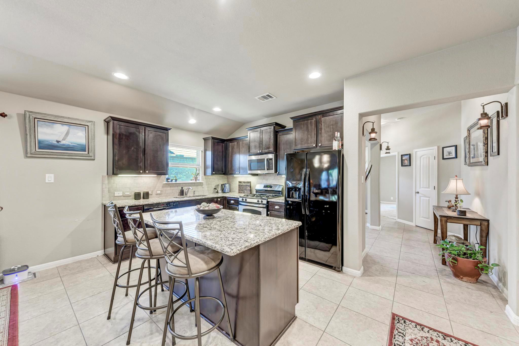 700 Cortona Cv, Georgetown, TX 78628