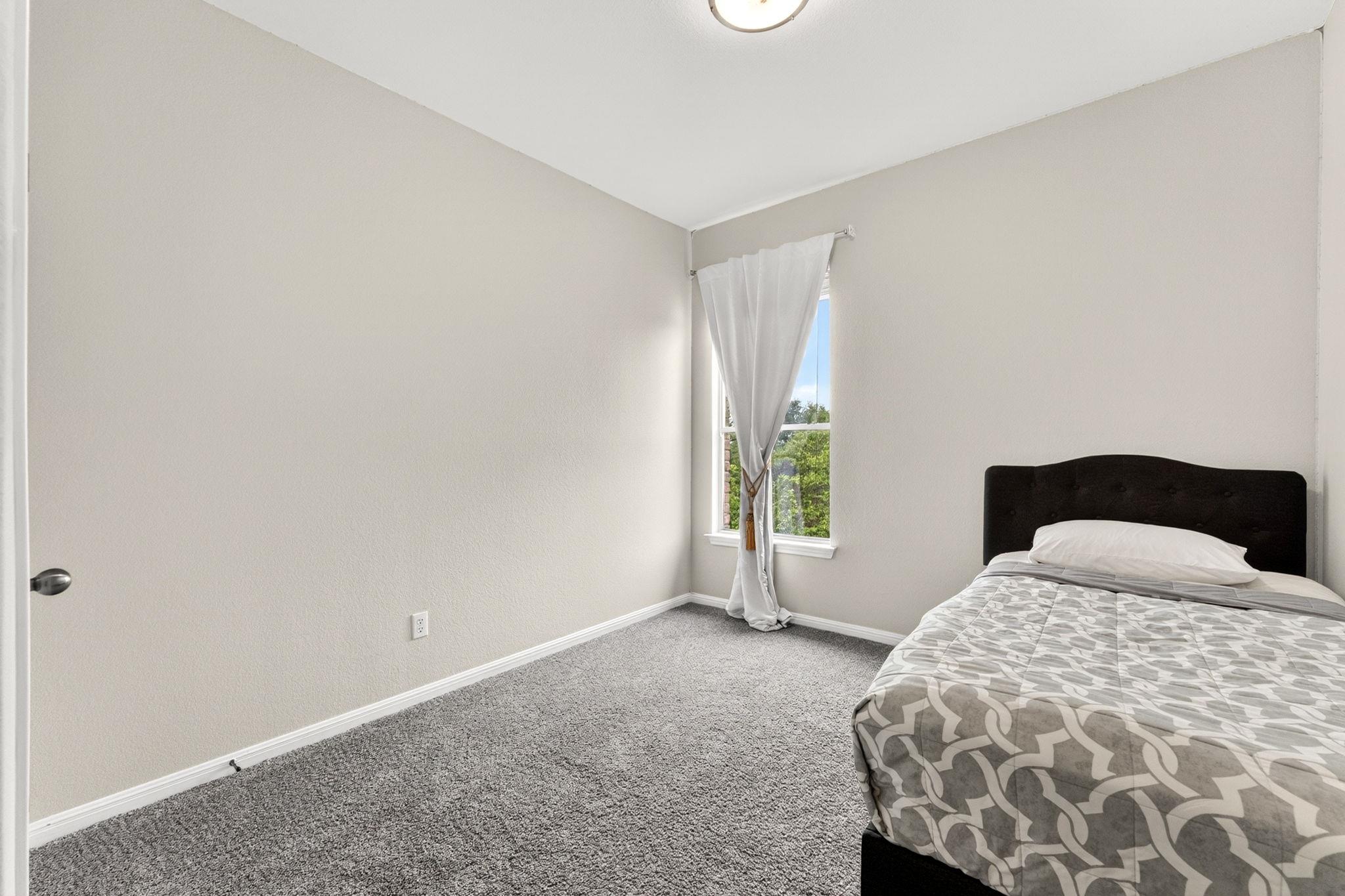 12629 Lee Park Ln, Austin, TX 78732