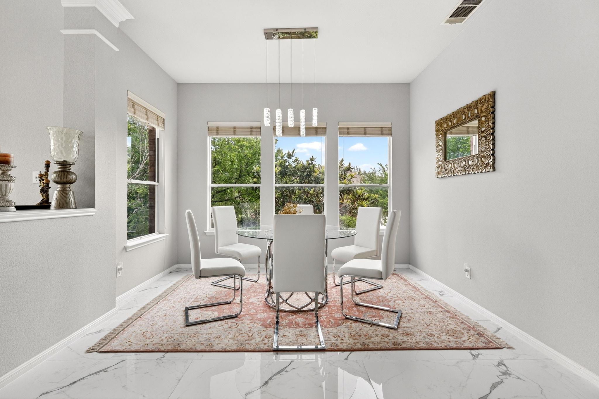 12629 Lee Park Ln, Austin, TX 78732