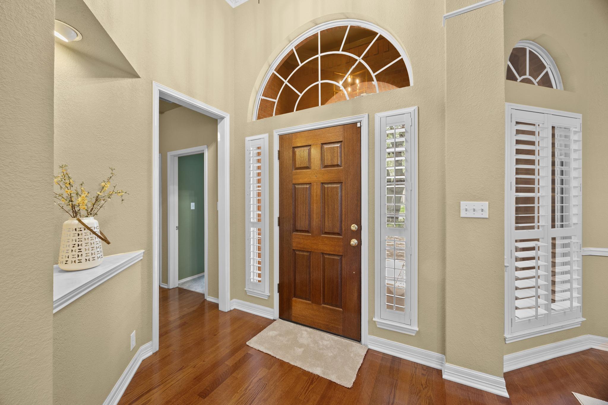 902 SAVANNA Ln, Cedar Park, TX 78613