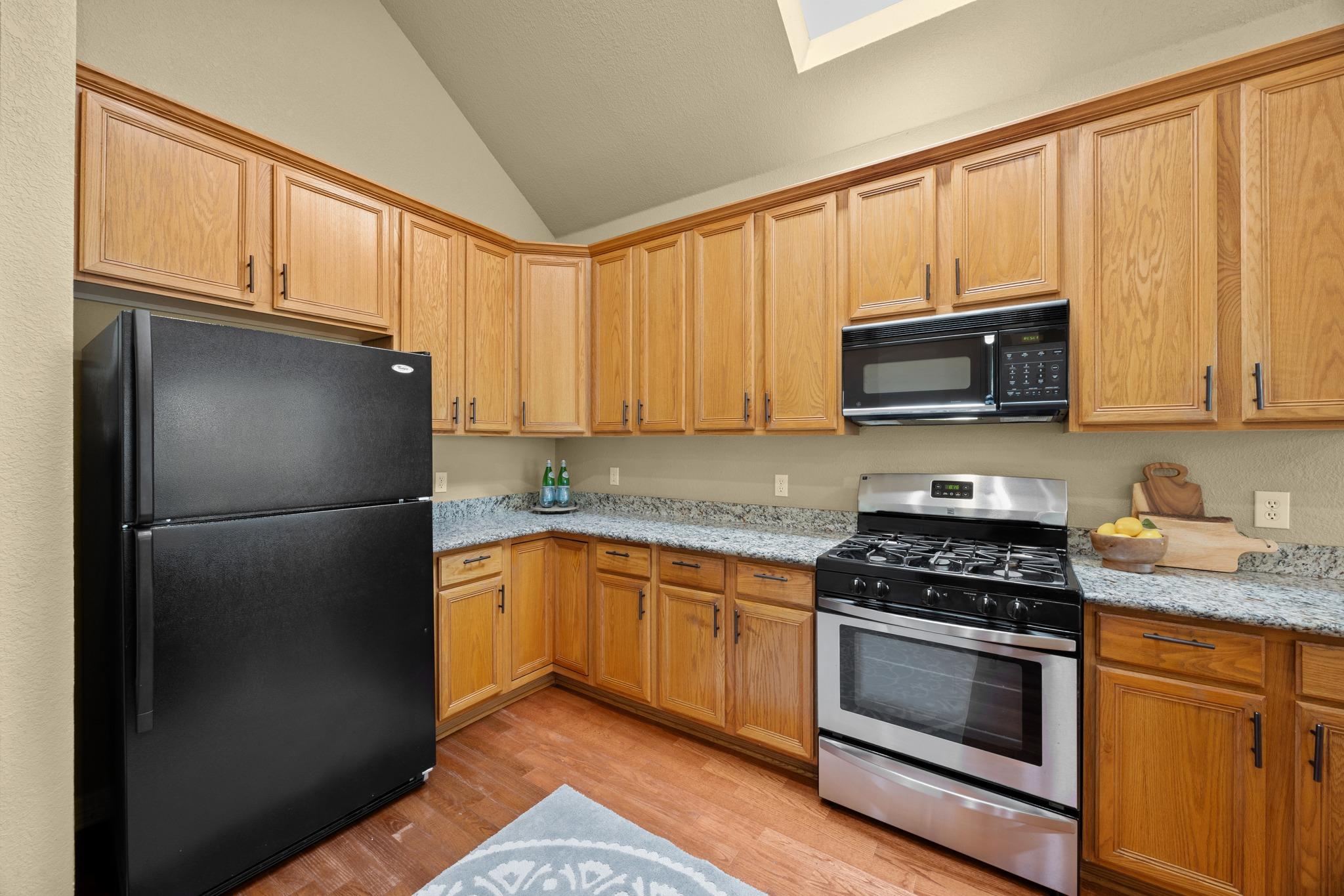 902 SAVANNA Ln, Cedar Park, TX 78613