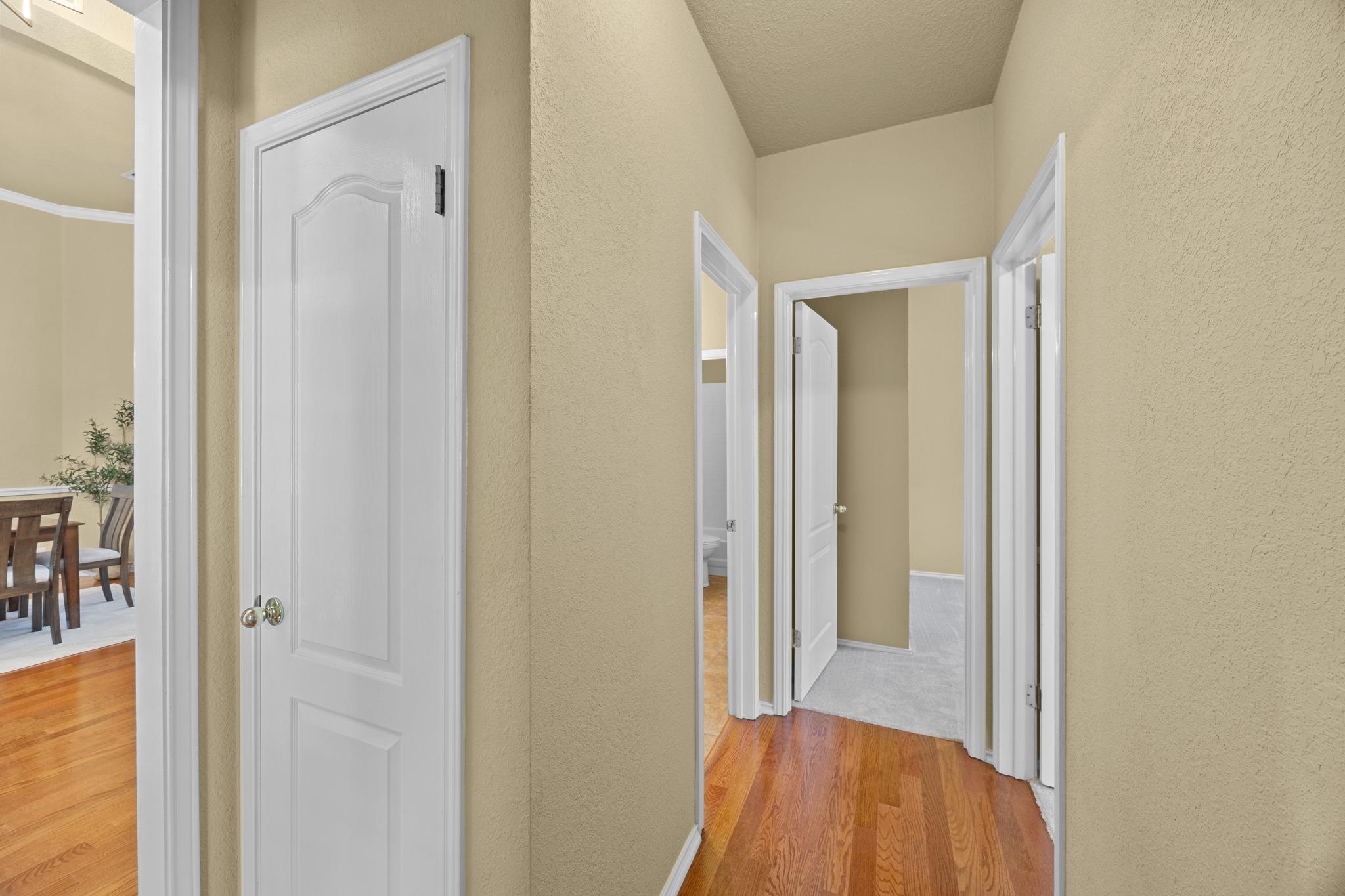902 SAVANNA Ln, Cedar Park, TX 78613