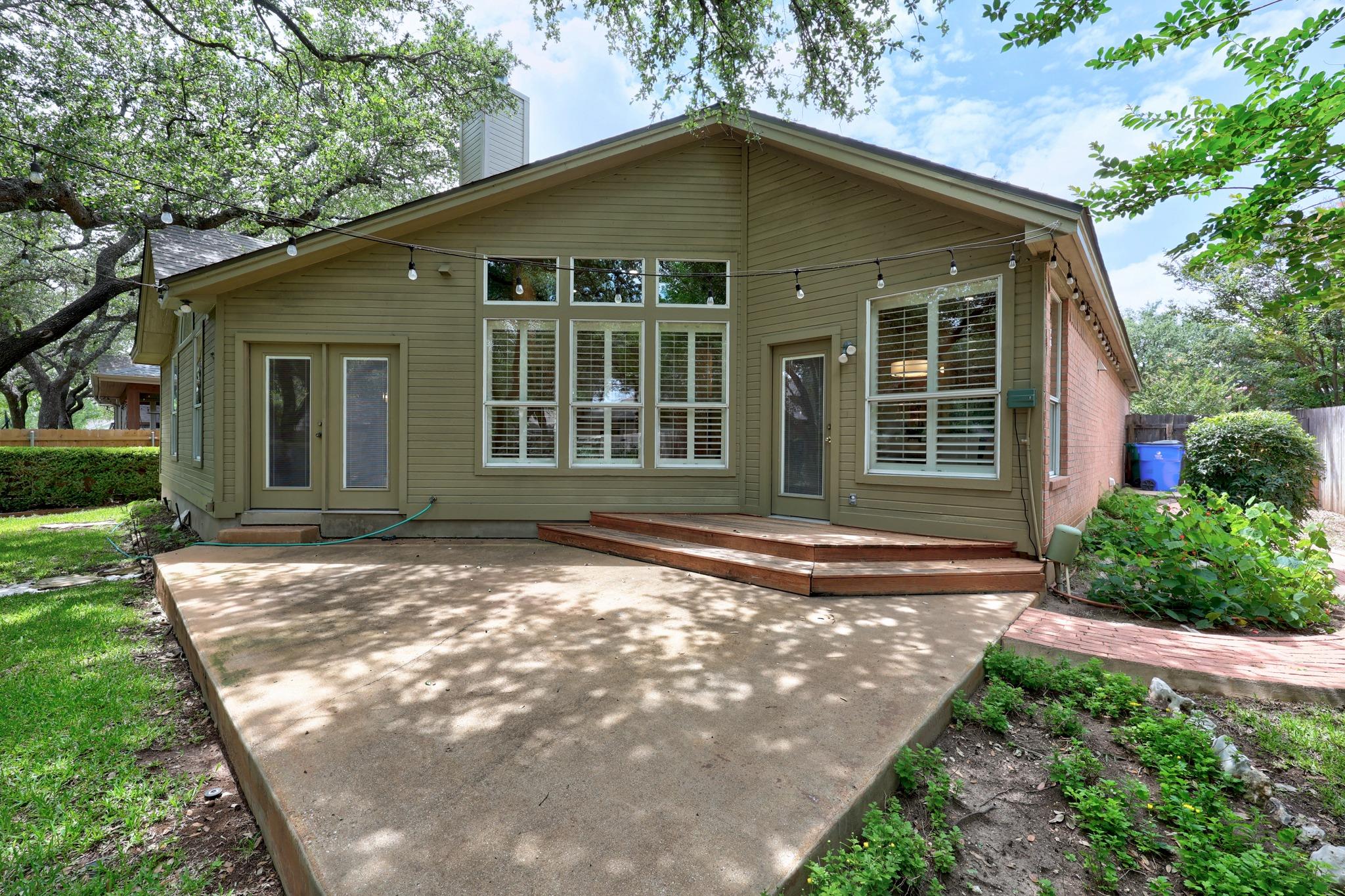 902 SAVANNA Ln, Cedar Park, TX 78613