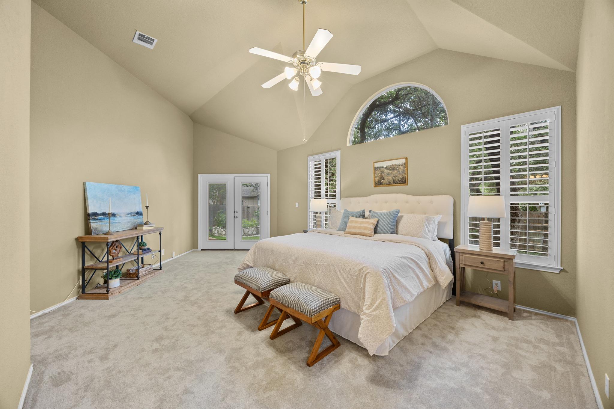 902 SAVANNA Ln, Cedar Park, TX 78613