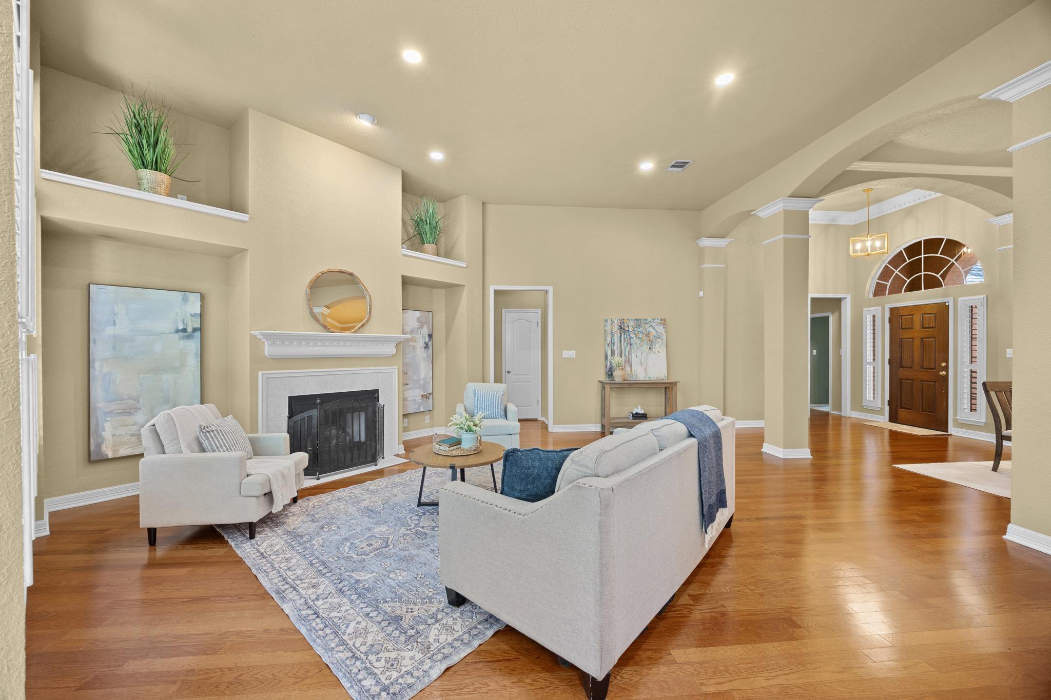 902 SAVANNA Ln, Cedar Park, TX 78613