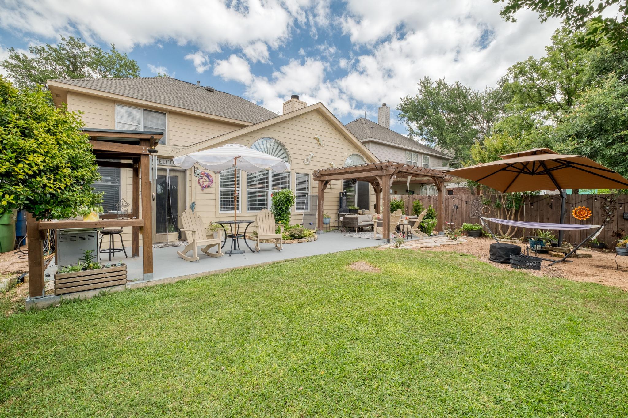 8709 Glen Canyon Dr, Round Rock, TX 78681