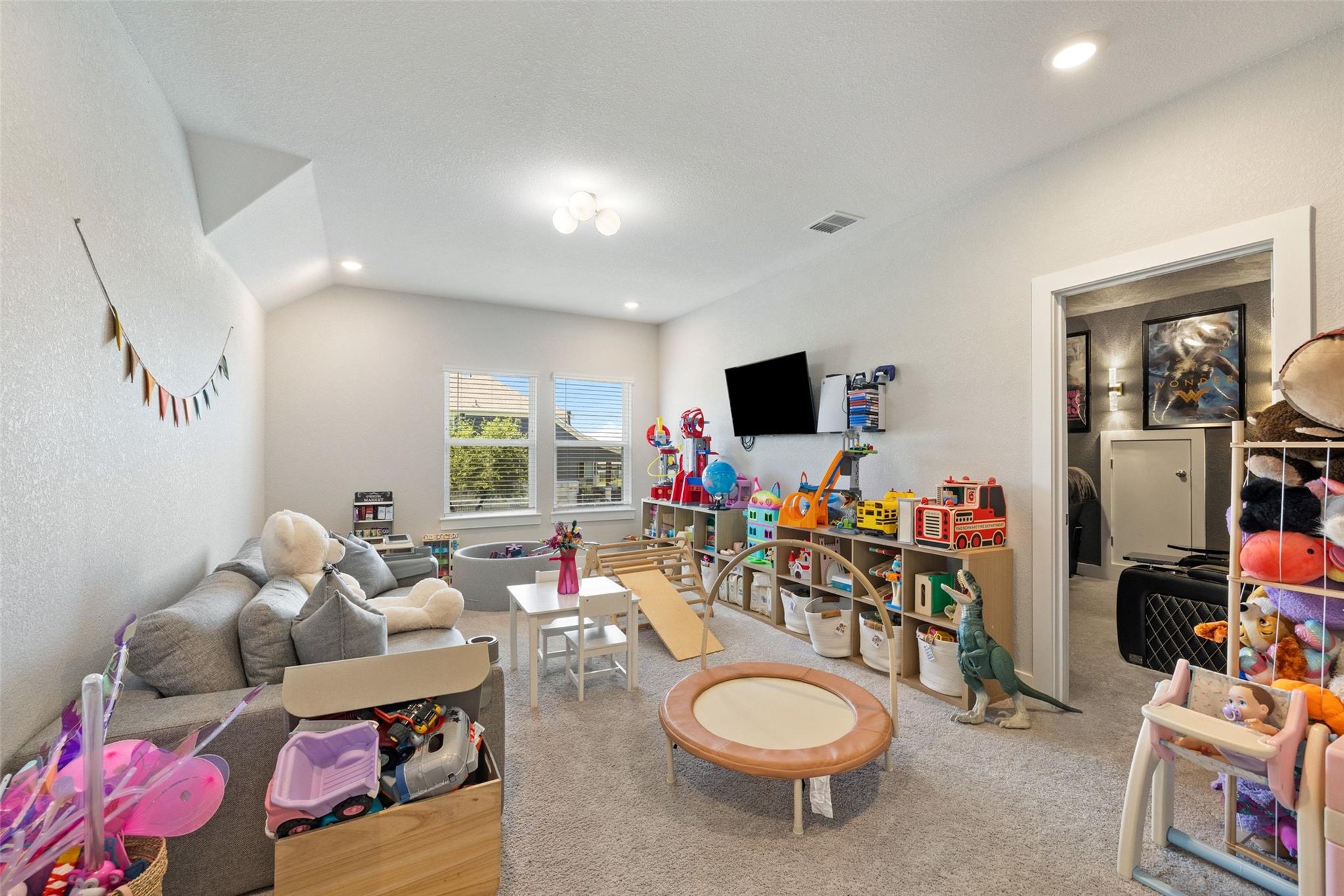 324 Cortaro Dr, Dripping Springs, TX 78620