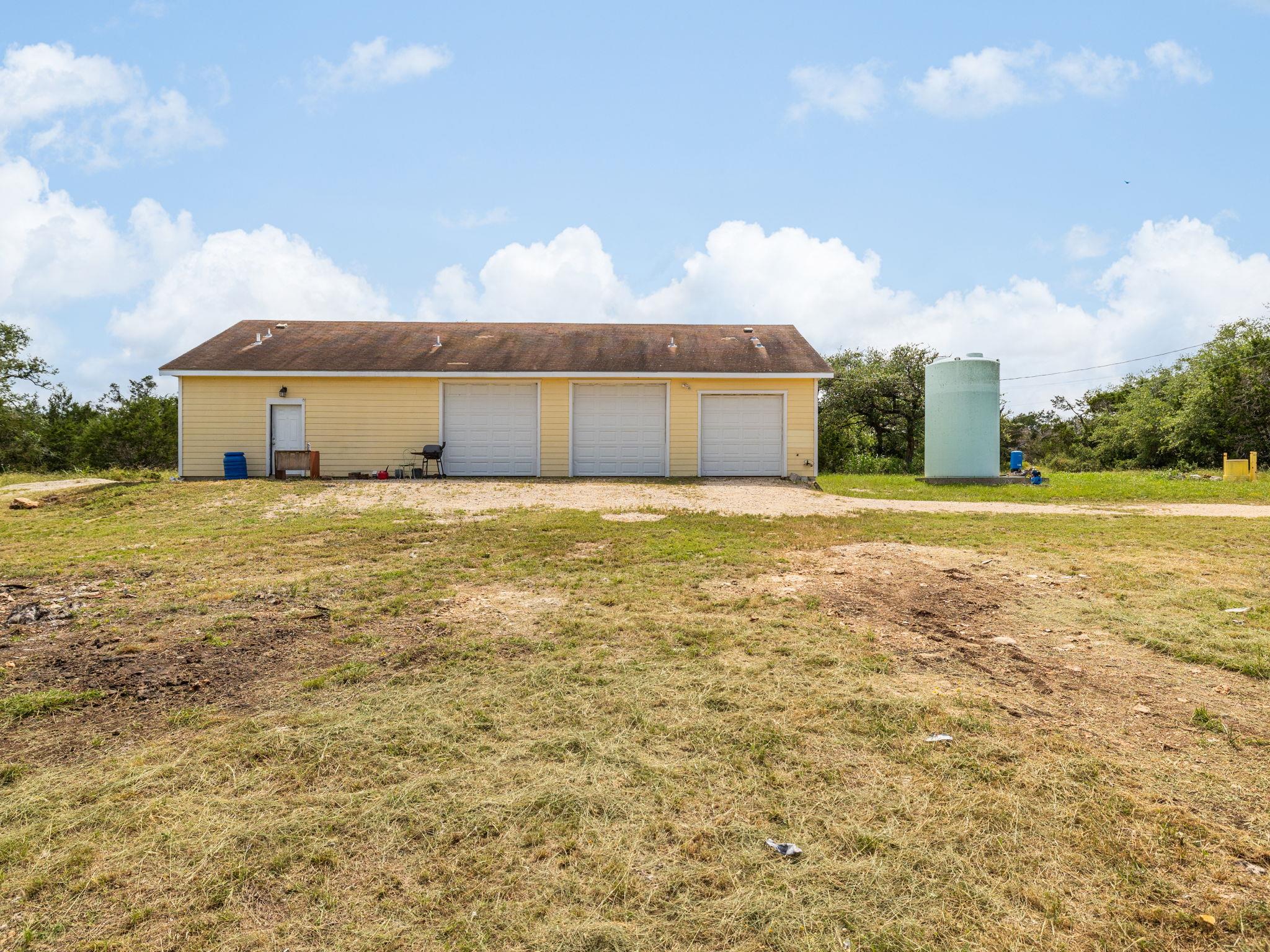 1110 Oakwood Loop, San Marcos, TX 78666