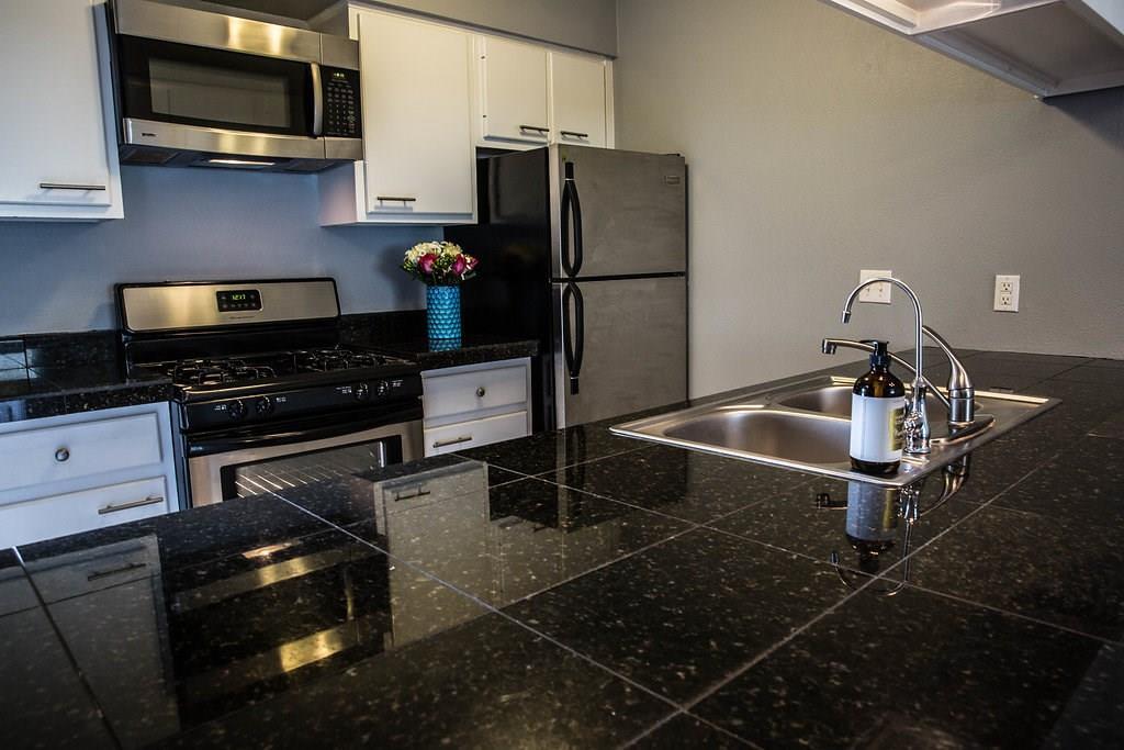 4209 Burnet Rd # 206, Austin, TX 78756