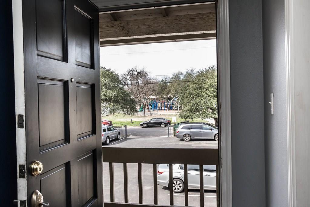 4209 Burnet Rd # 206, Austin, TX 78756
