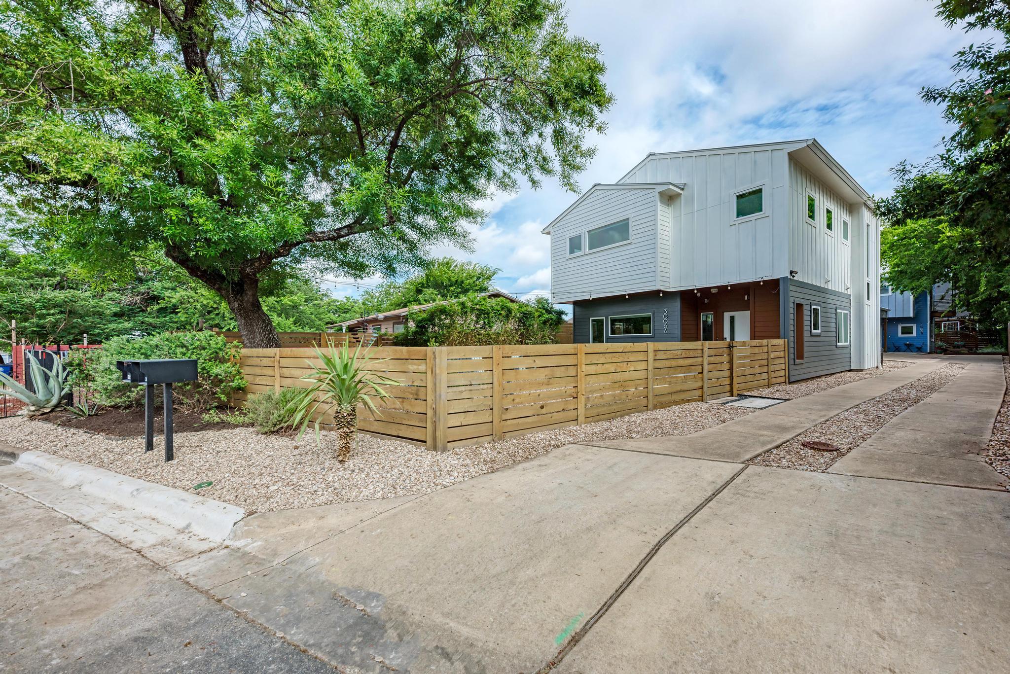 3008 E 14th 1/2 St # A, Austin, TX 78702