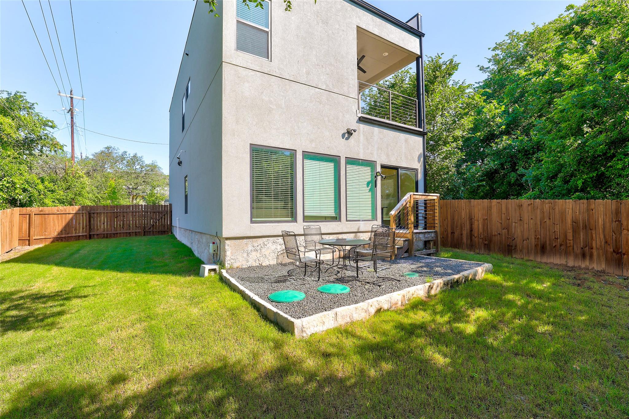 10903 Elm St, Jonestown, TX 78645