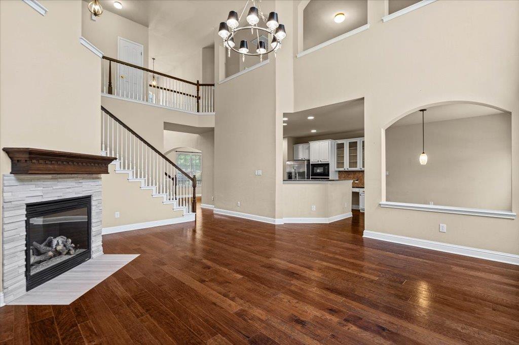 6925 Larue Belle Cv, Austin, TX 78739