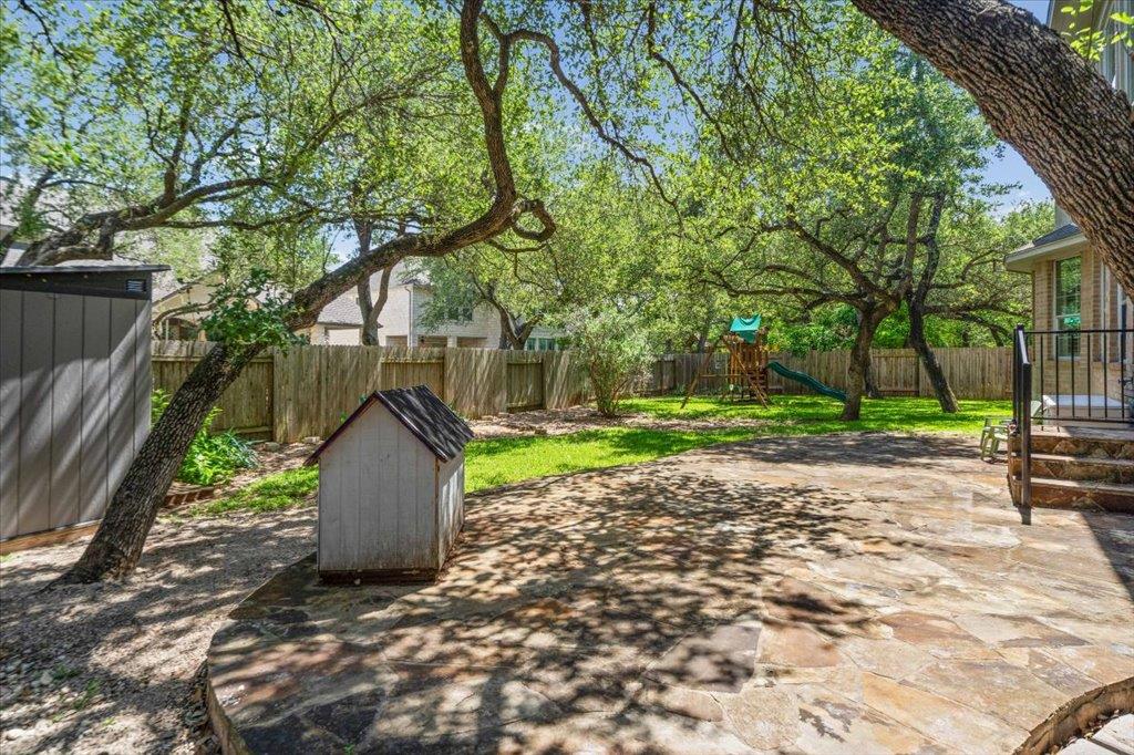 6925 Larue Belle Cv, Austin, TX 78739