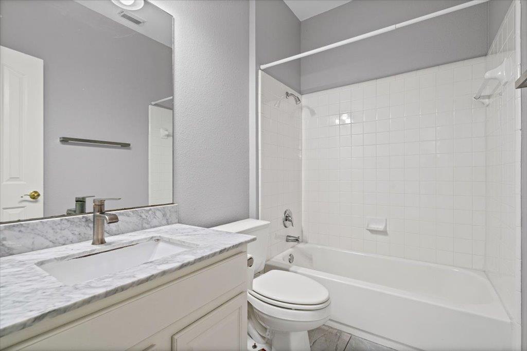 6925 Larue Belle Cv, Austin, TX 78739