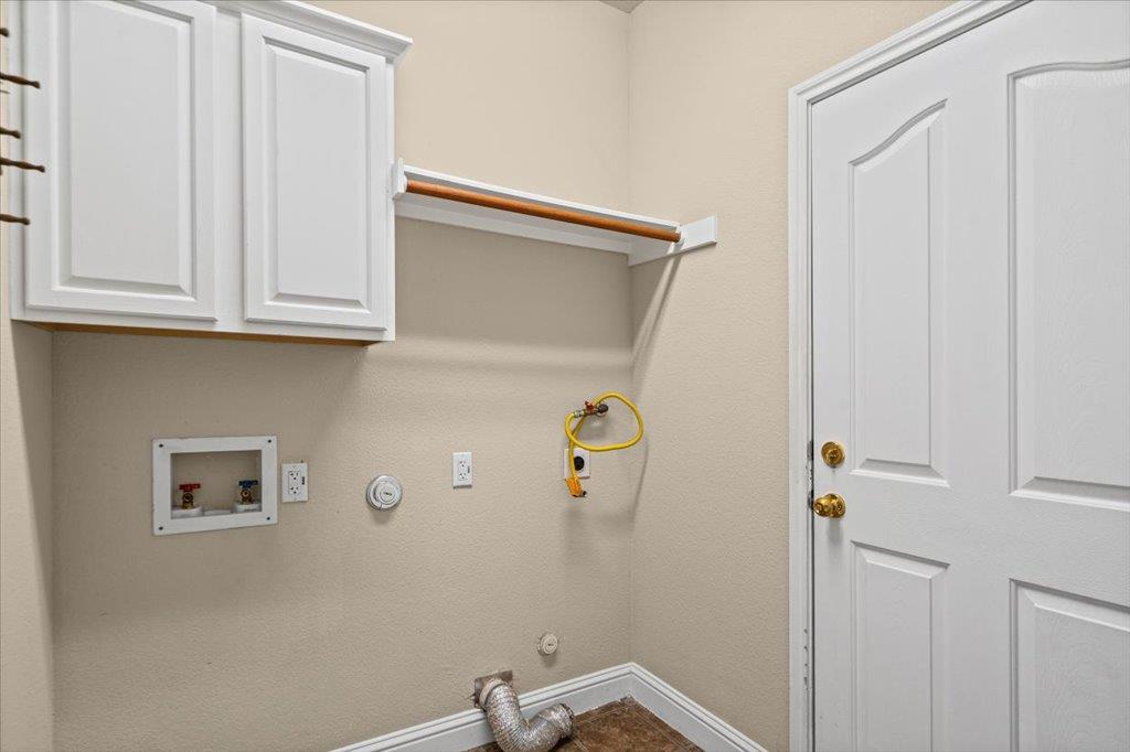 6925 Larue Belle Cv, Austin, TX 78739