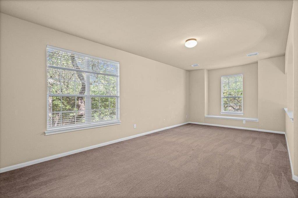 6925 Larue Belle Cv, Austin, TX 78739