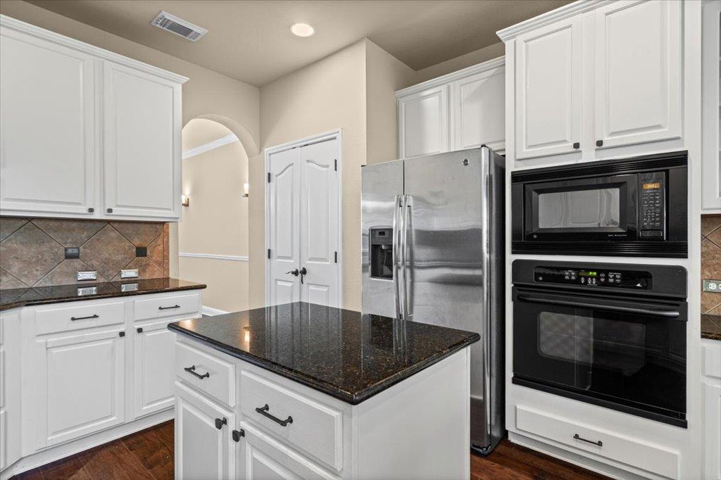 6925 Larue Belle Cv, Austin, TX 78739