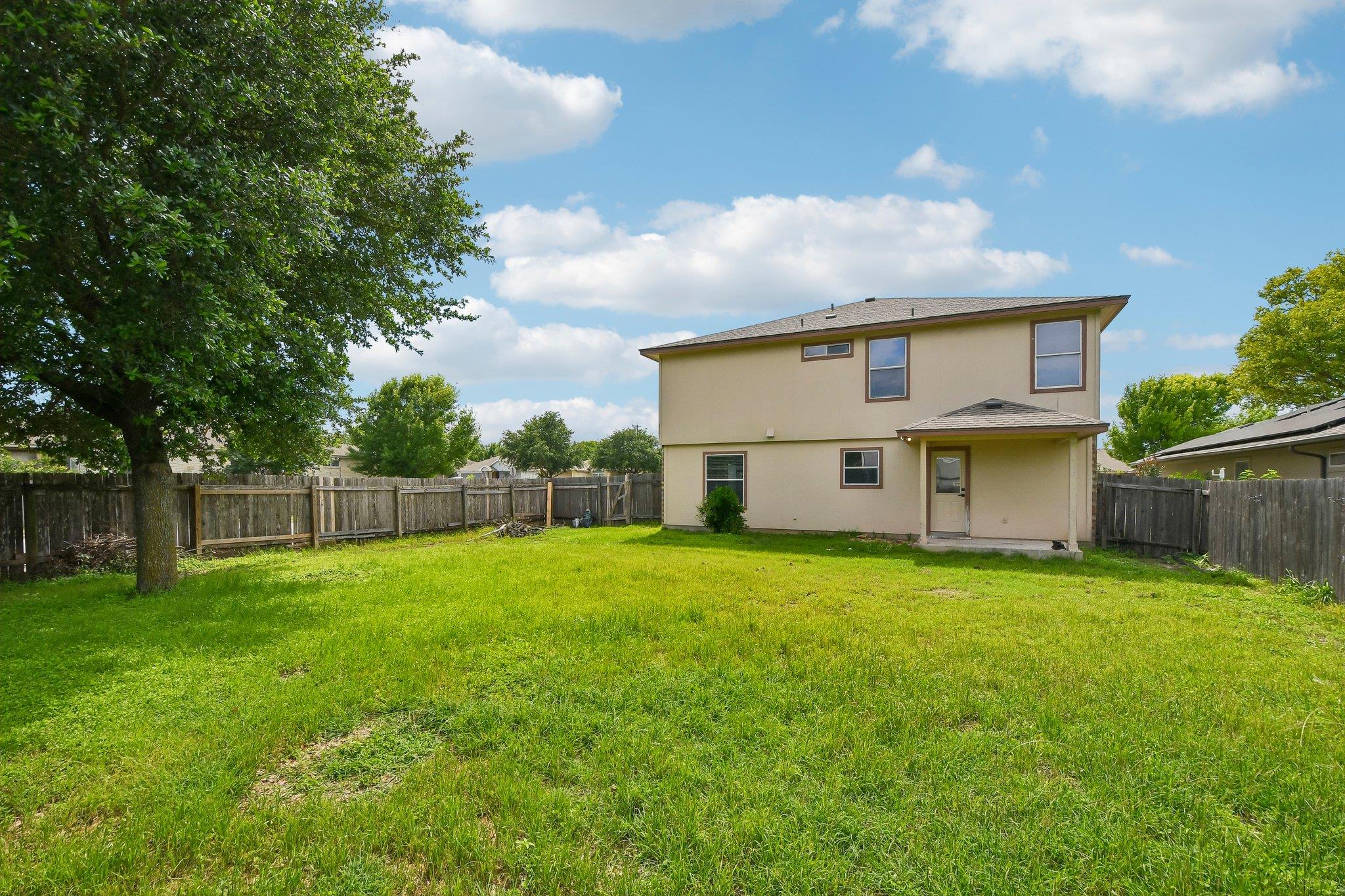 231 Altamont St, Hutto, TX 78634