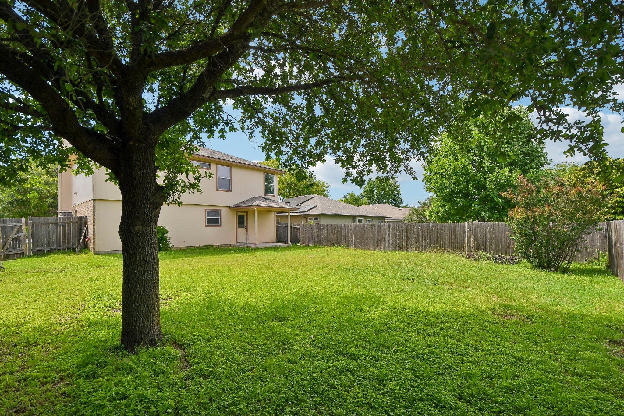 231 Altamont St, Hutto, TX 78634