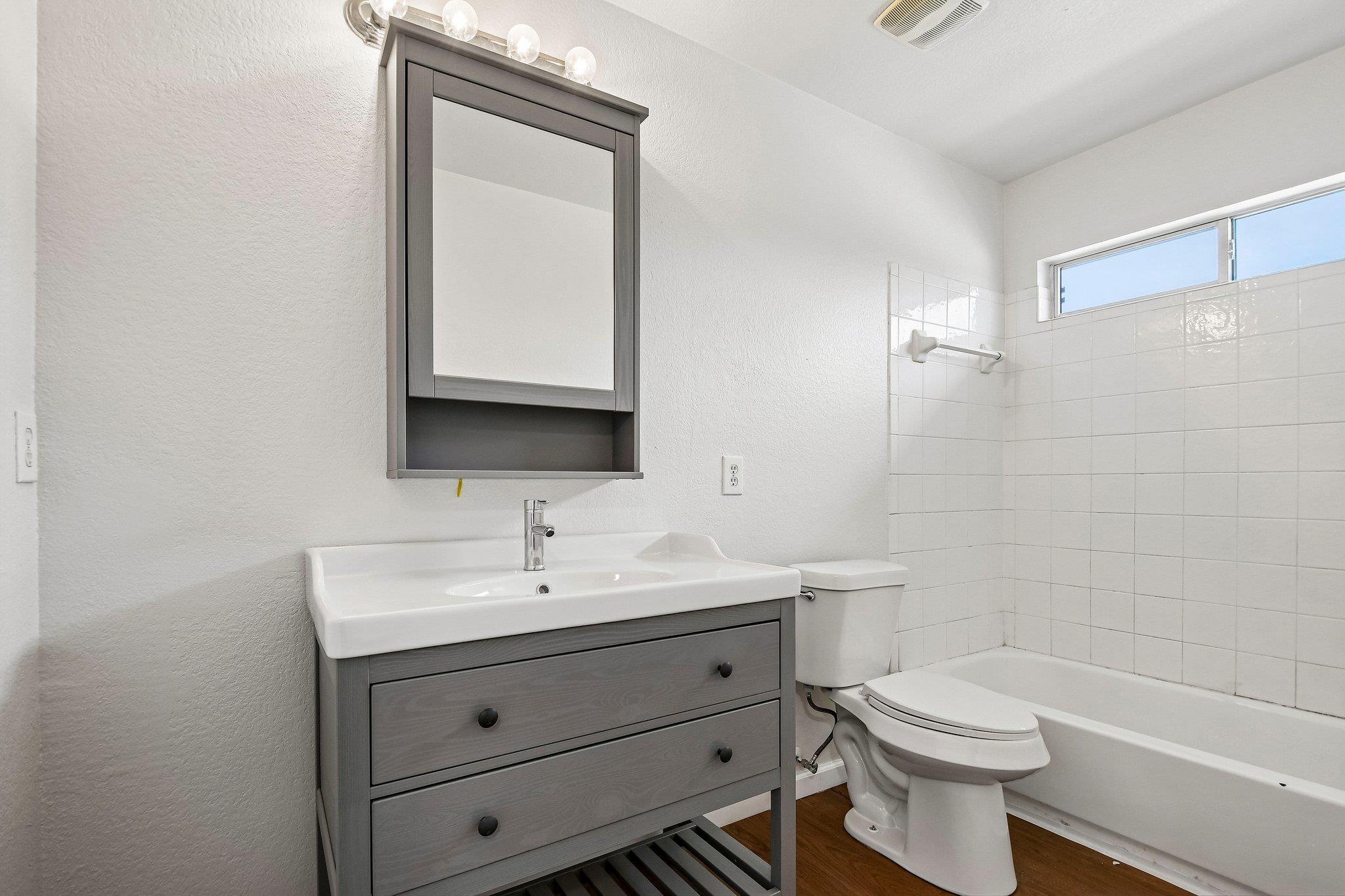 231 Altamont St, Hutto, TX 78634