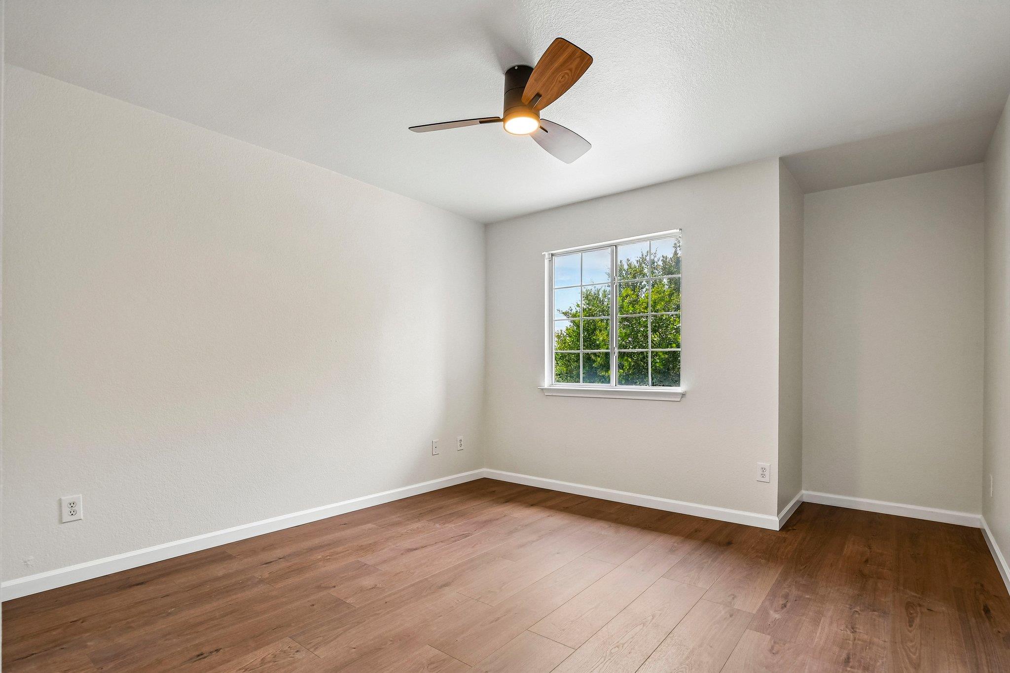 231 Altamont St, Hutto, TX 78634