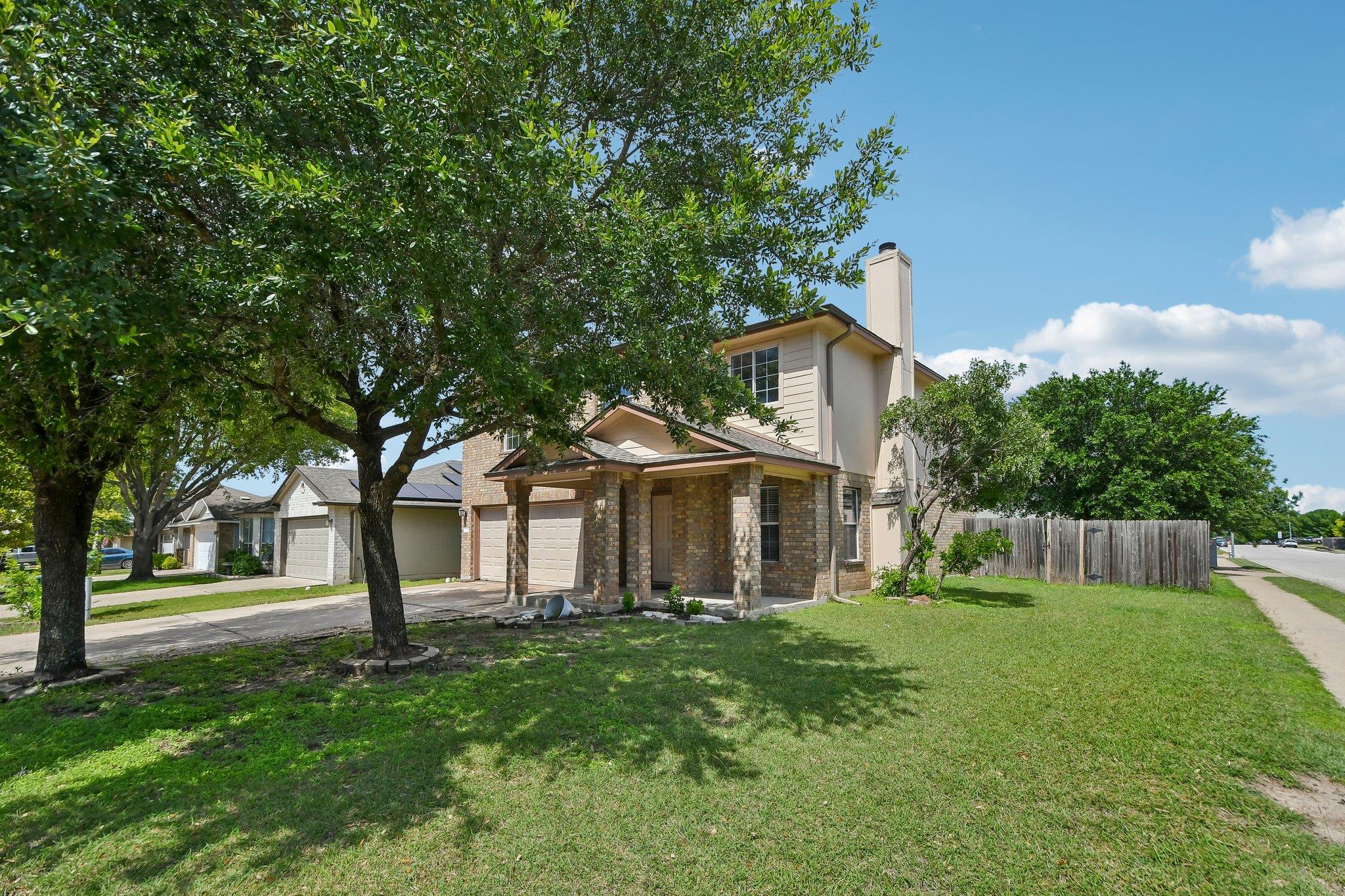 231 Altamont St, Hutto, TX 78634