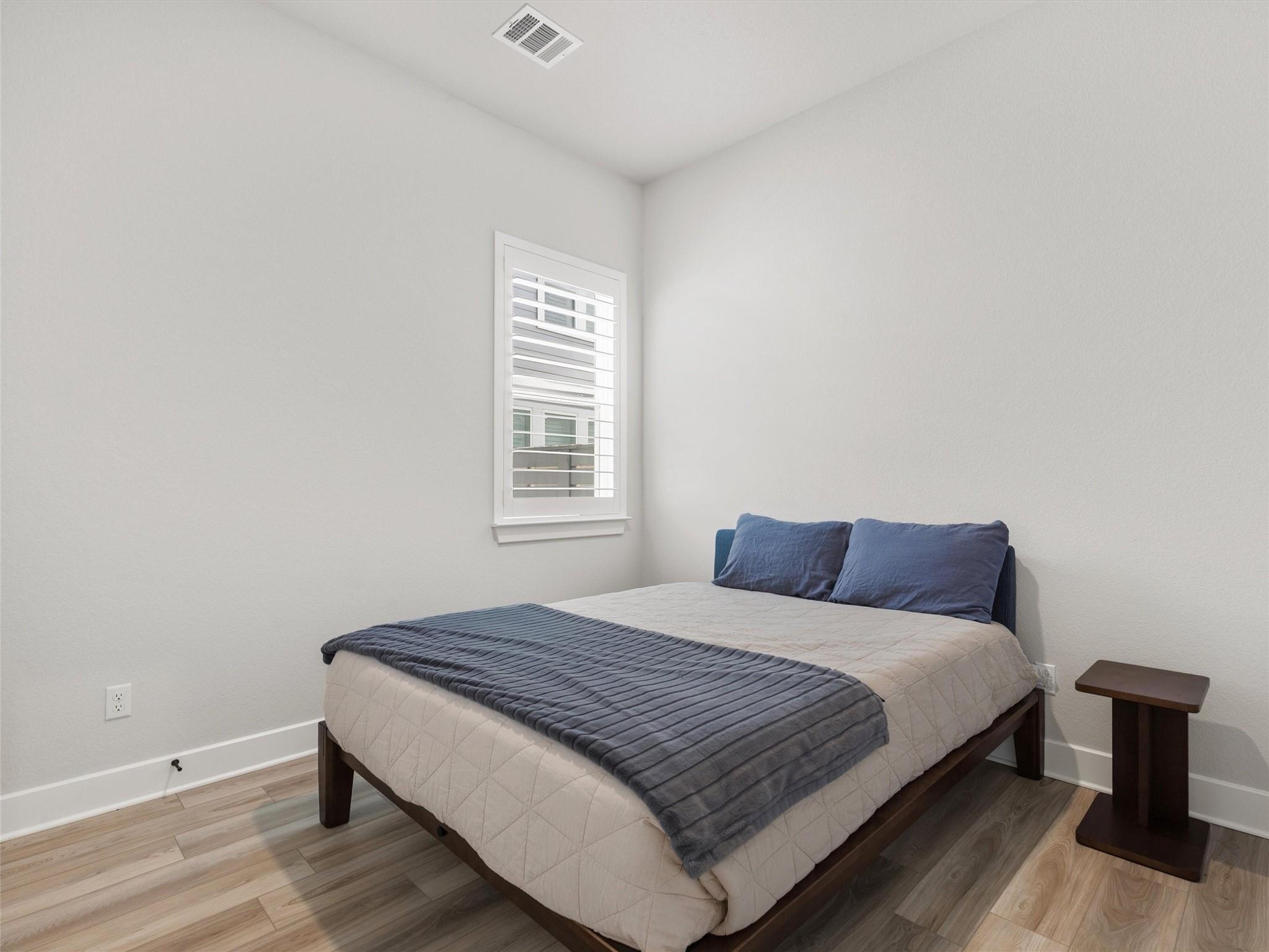 107 Breda Ave, Bastrop, TX 78602