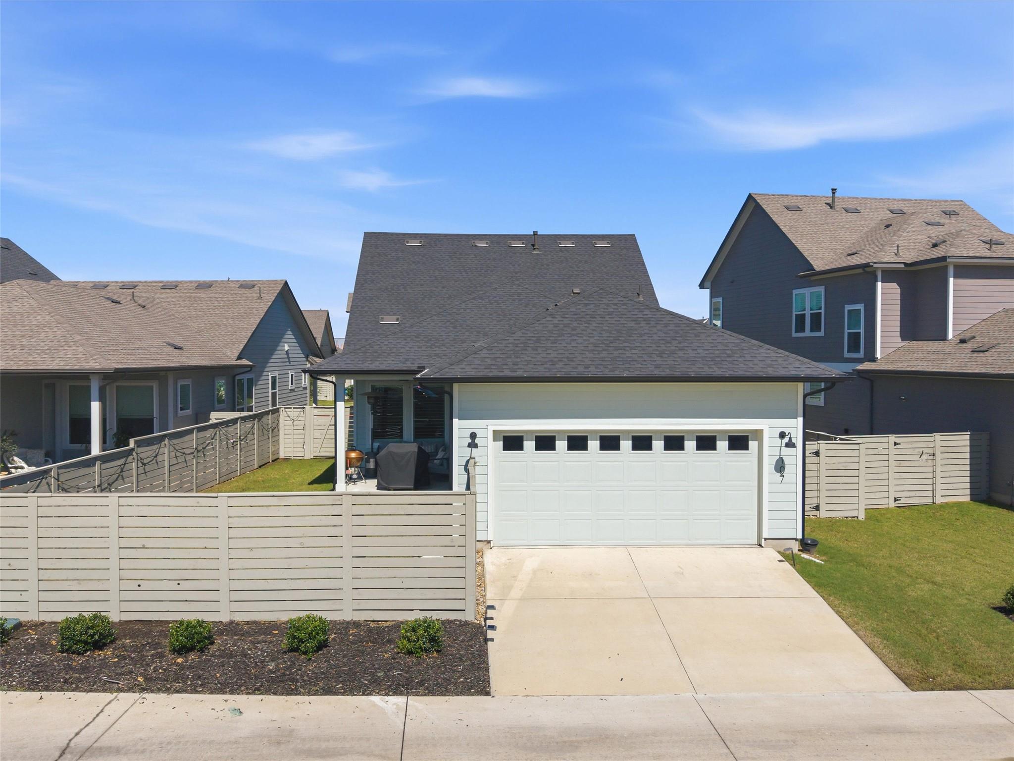 107 Breda Ave, Bastrop, TX 78602
