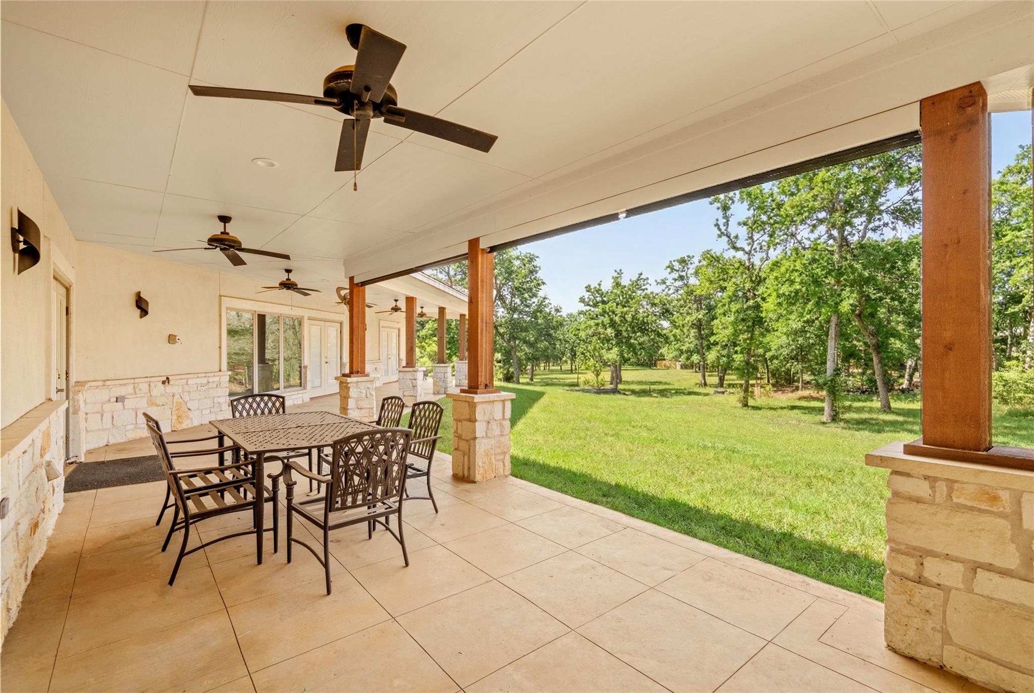 145 State Loop 92, La Grange, TX 78945
