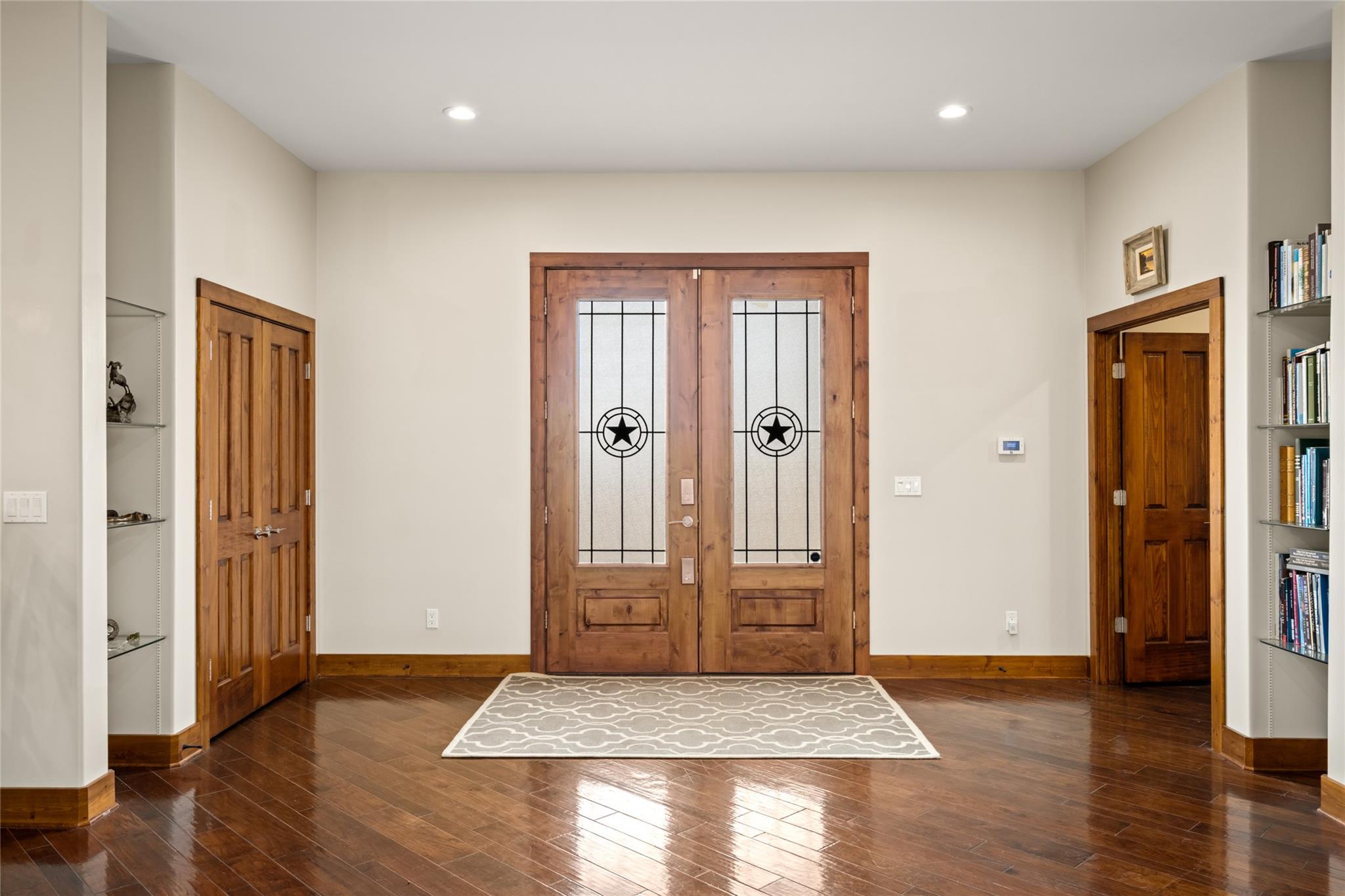 145 State Loop 92, La Grange, TX 78945