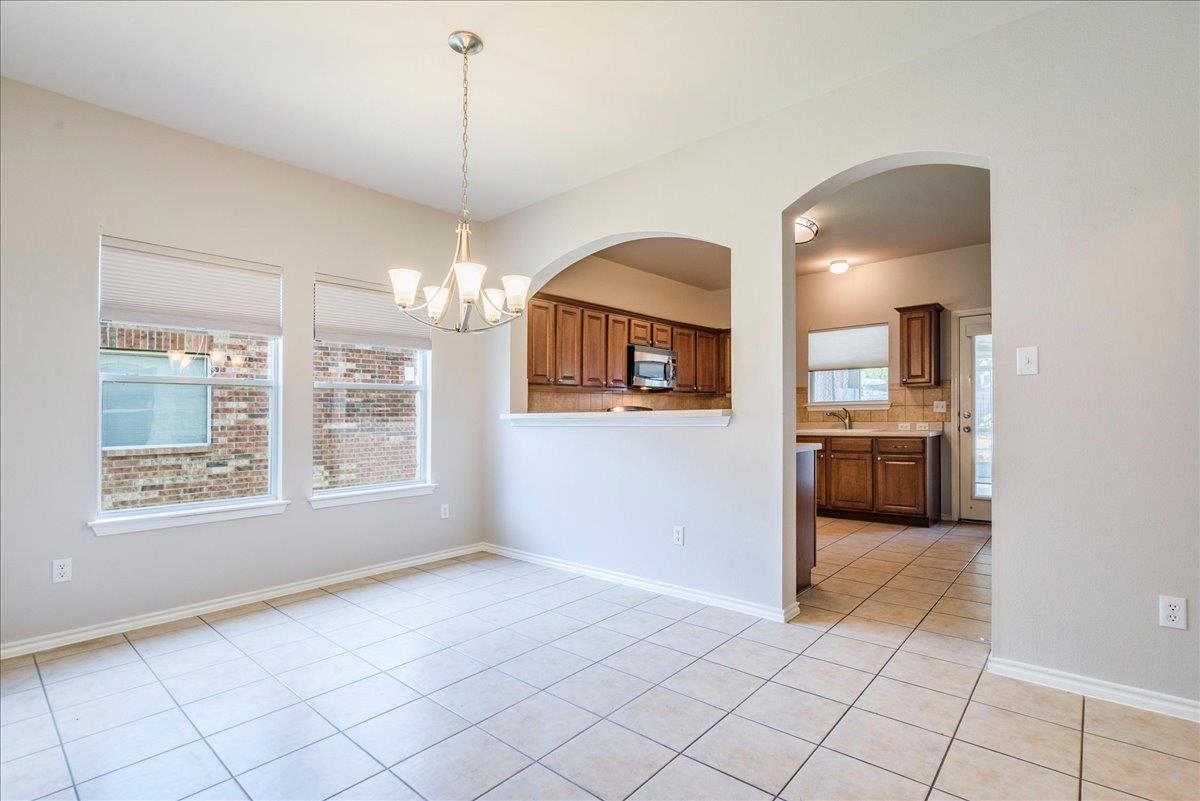 239 Dark Horse Ln, Buda, TX 78610