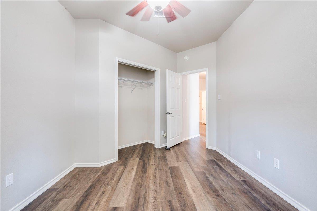 239 Dark Horse Ln, Buda, TX 78610
