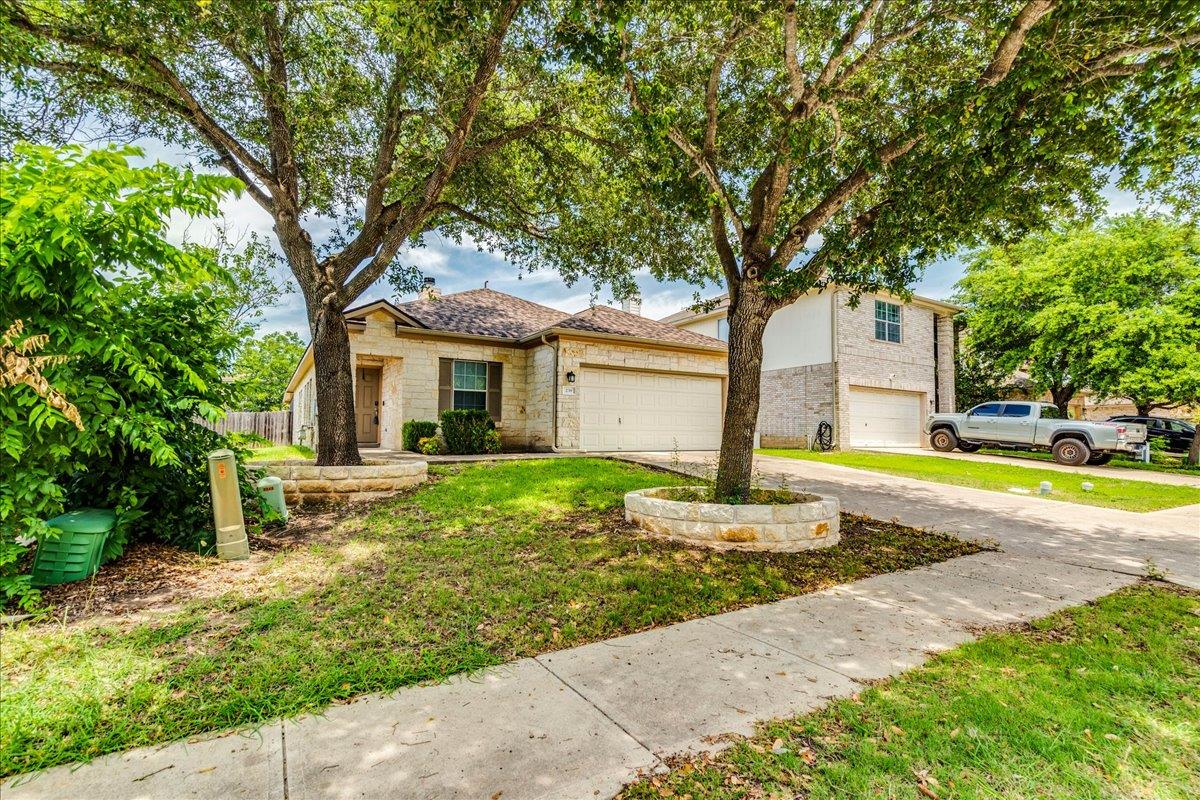 239 Dark Horse Ln, Buda, TX 78610