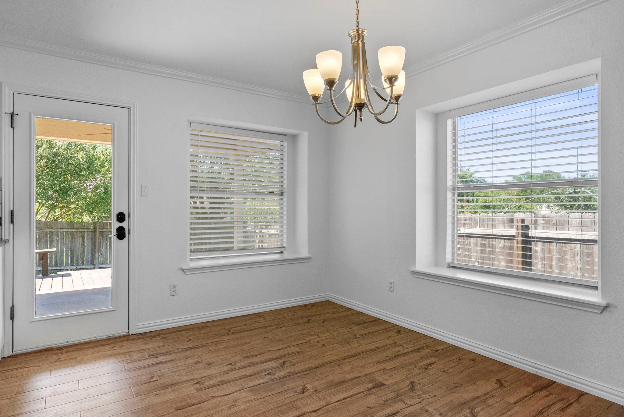 2409 Hallie Ln, Round Rock, TX 78664