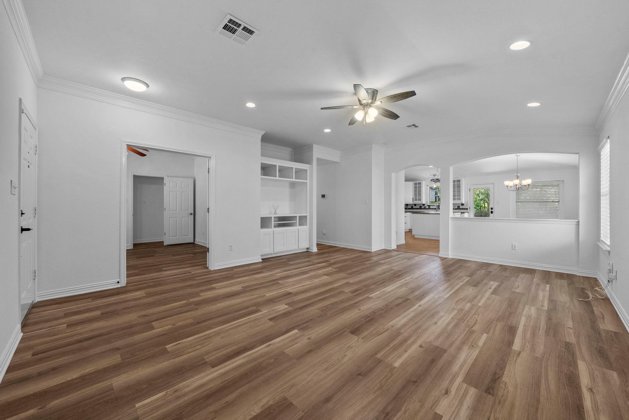 2409 Hallie Ln, Round Rock, TX 78664
