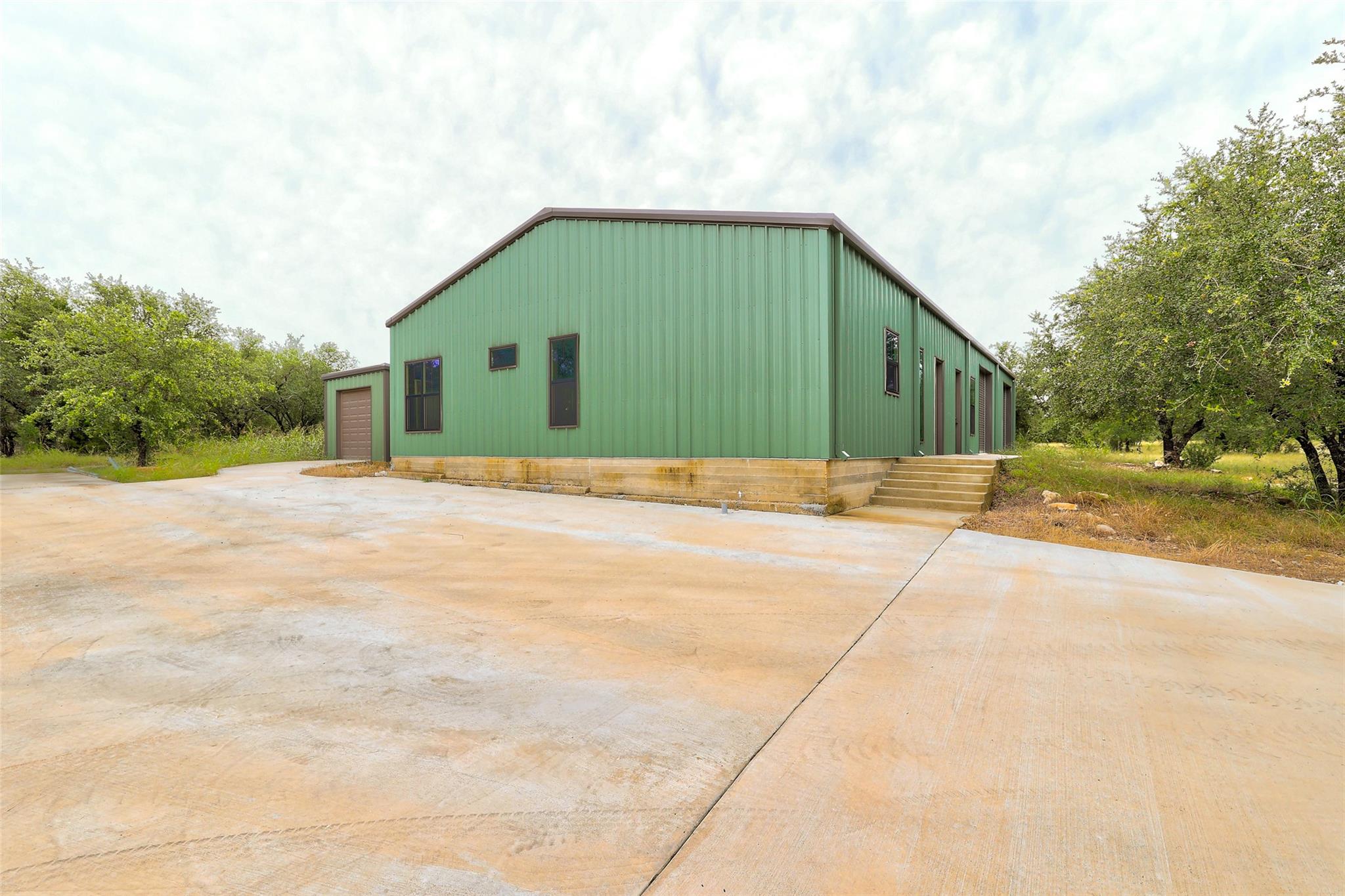 7670 Shiny Top Ranch Ln, Salado, TX 76571