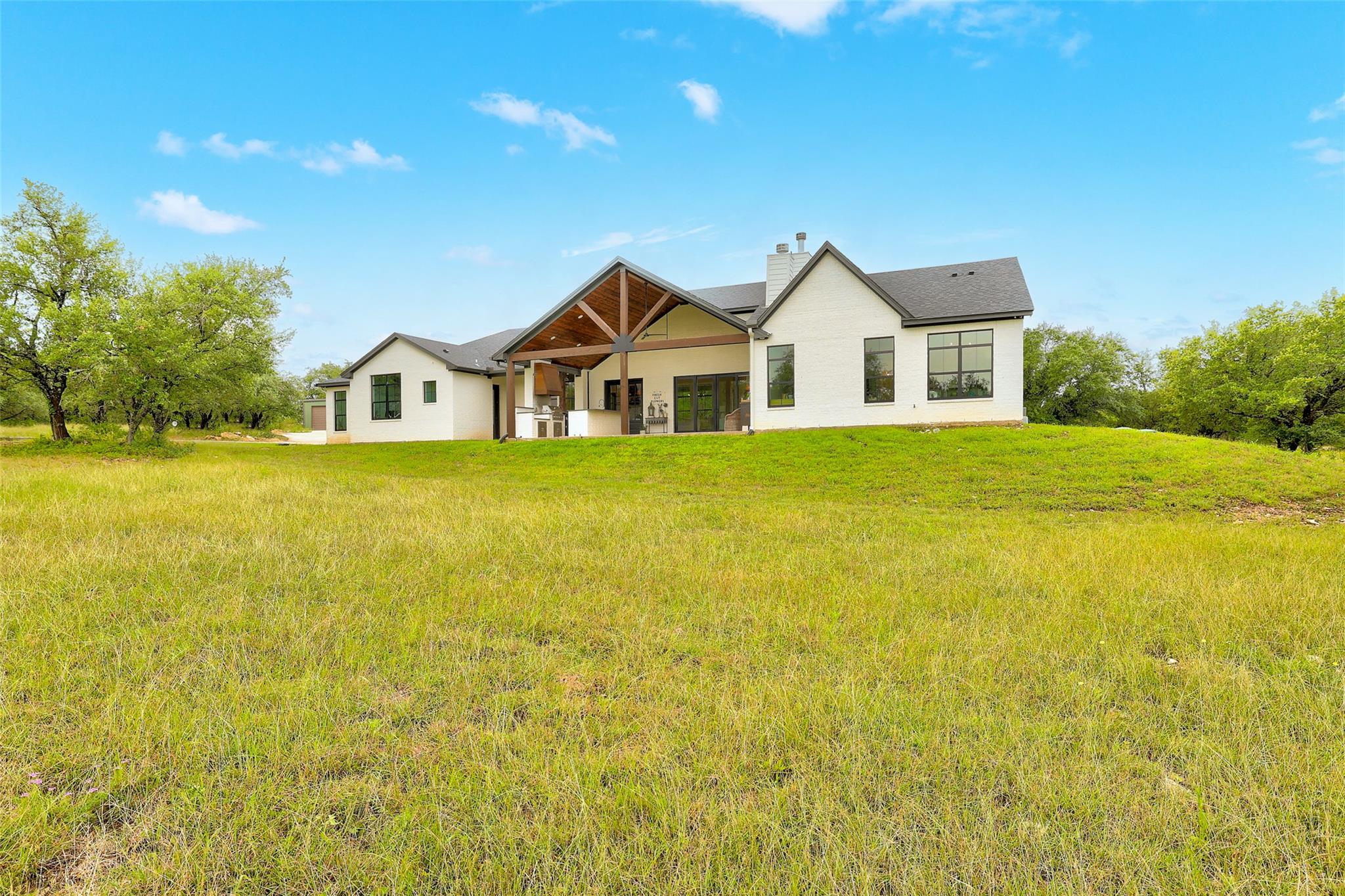 7670 Shiny Top Ranch Ln, Salado, TX 76571