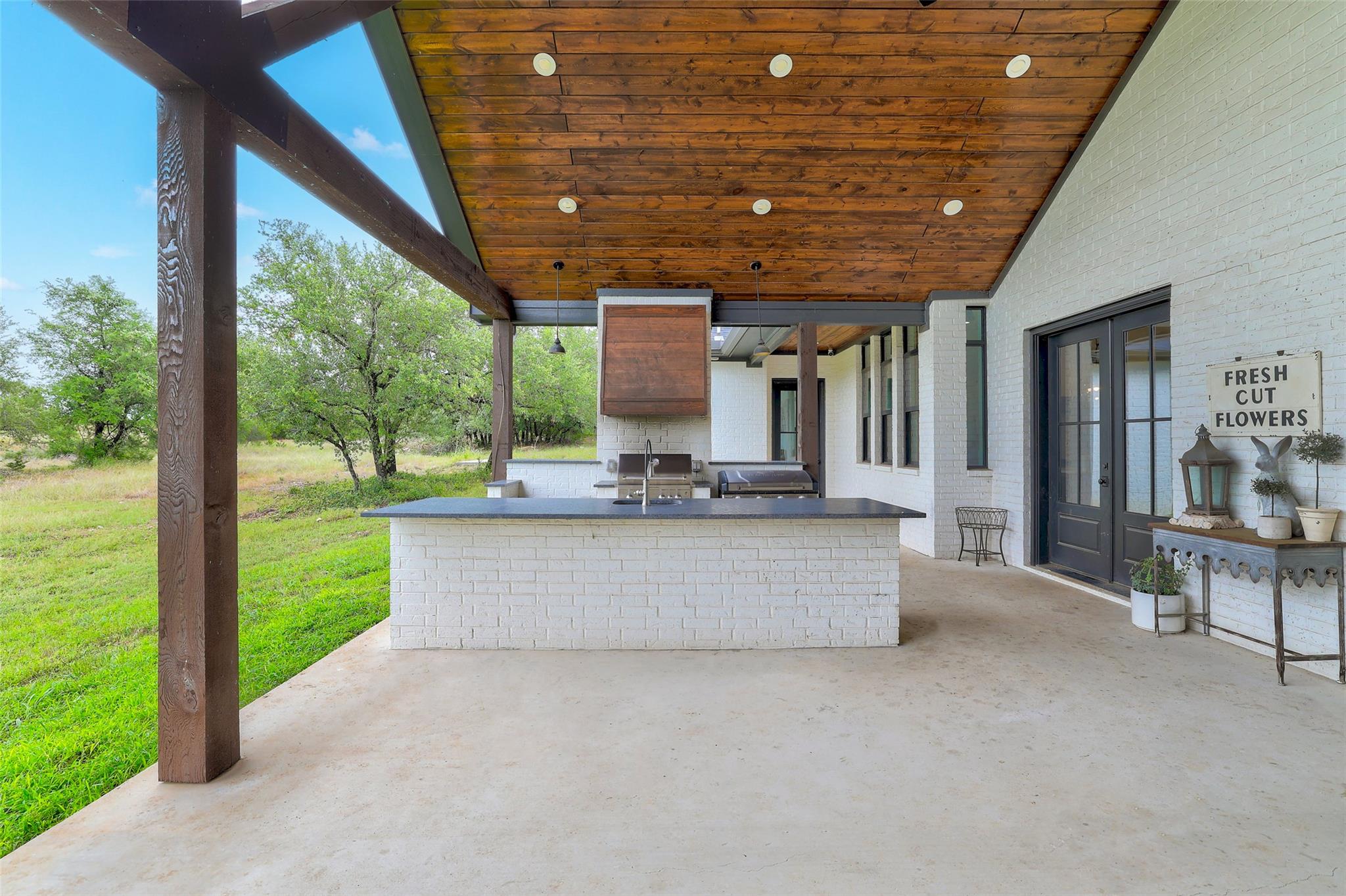 7670 Shiny Top Ranch Ln, Salado, TX 76571