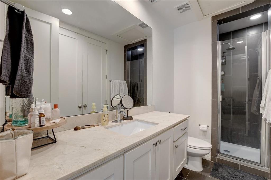 2708 San Pedro St # 301, Austin, TX 78705