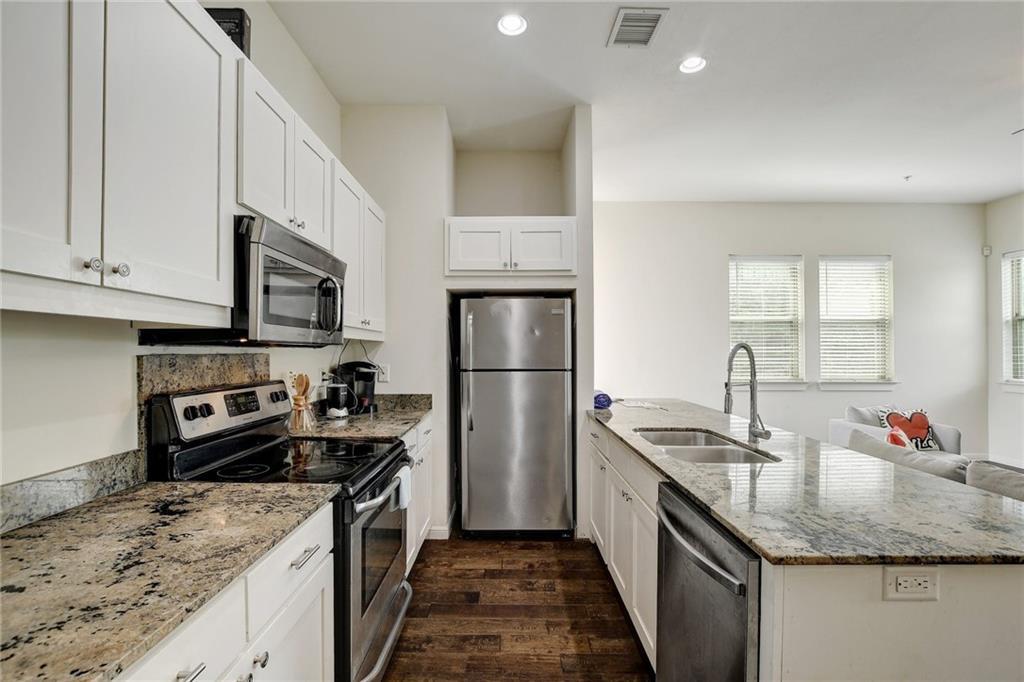 2708 San Pedro St # 301, Austin, TX 78705