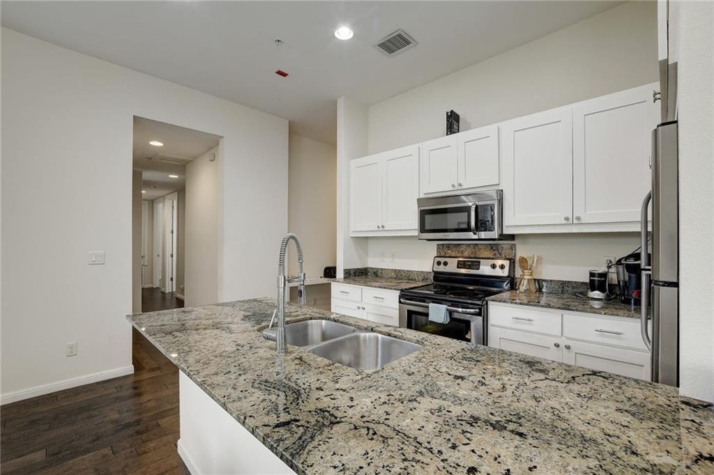 2708 San Pedro St # 301, Austin, TX 78705