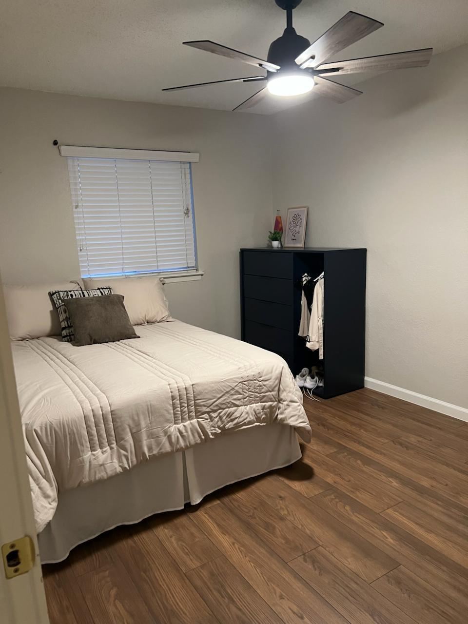 2401 Manor St Rd # 118, Austin, TX 78722