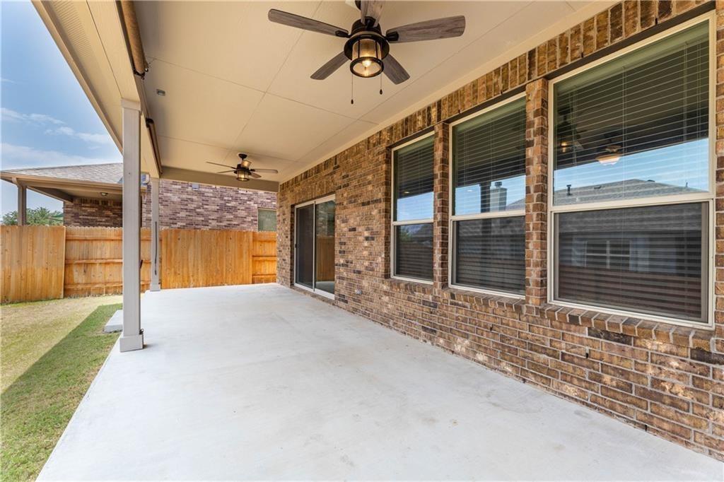 5413 Traviston Dr, Austin, TX 78738
